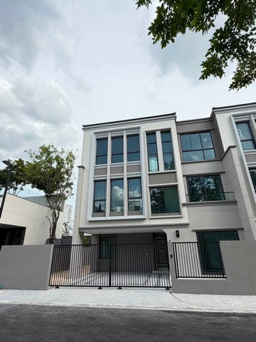 รหัสC7206 ให้เช่าบ้านใหม่ 3ชั้น โครงการบ้านกลางเมือง คลาสเซ่ รัชโยธิน