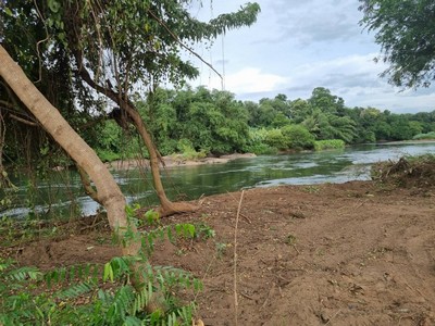 ขายที่ดินติดแม่น้ำ แควใหญ่ กาญจนบุรี 3 ไร่ วิวสวย เหมาะสร้างบ้าน ทำการเกษตร ซื้อเก็บไว้ เก็งกำไร
