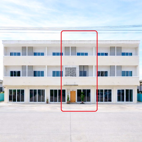 ตลาดวงศกร400ม. ให้เช่าทาวน์โฮม3ชั้น2นอน3น้ำ สายไหม-เพิ่มสิน  25ตร.ว.144ตร.ม.เหมาะสำหรับอยู่อาศัยและออฟฟิต เฟอร์ฯครบแอร์3ตู้เย็น1ทีวี1