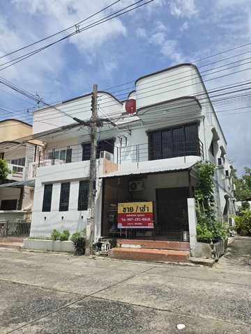 ขาย/ให้เช่า โฮมออฟฟิศ 2 ชั้น 36 ตร.ว. ลาดพร้าว 84 ทำเลดี ใกล้ MRT ลาดพร้าว 71