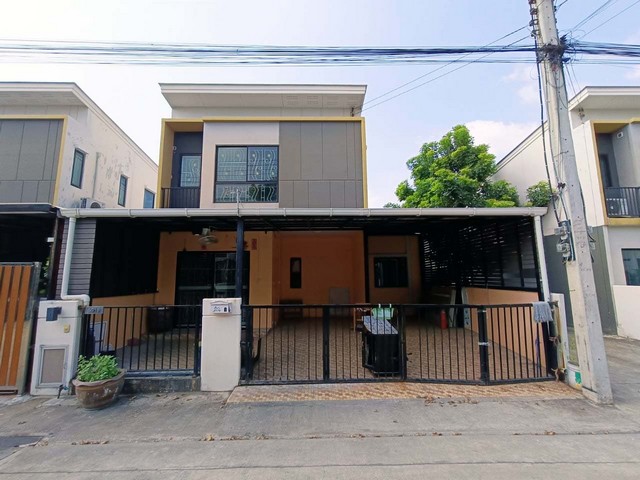 ขายทาวน์เฮ้าส์ หมู่บ้านเดอะ คอนเนค 49 แอท รังสิต ถนนเลียบคลองสอง ปทุมธานี