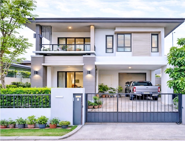 พร้อมห้องทำงาน ใกล้รร.นานาชาติเด่นหล้า DBS 2.2กม. โรบินสัน ไลฟ์สไตล์ ราชพฤกษ์ 600ม. บ้านเดี่ยว 70 ตร.ว. 250 ตร.ม. 3-4นอน 3น้ำ 