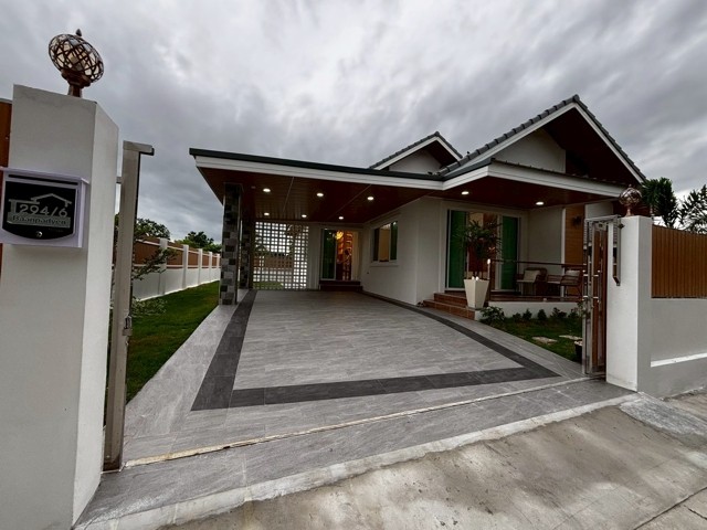 ขายบ้านเดี่ยว หัวหิน ประจวบคีรีขันธ์ ชั้นเดียว บ้านพัดเย็น วิลเลจ (Baan Padyen Village)  81 ตร.วา