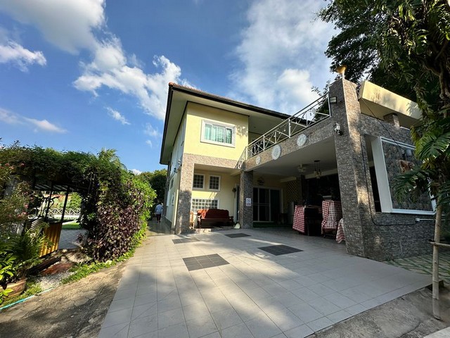 ขายที่ดินแปลงสวย พร้อมบ้านพลูวิลล่า โซนบางพระ ศรีราชา ชลบุรี FP-L02073 