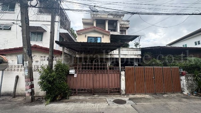 ทาวน์เฮ้าส์ ซอย รัตนาธิเบศร์ 19 นนทบุรี ทำเลดี ราคานายทุน MRT สะพานพระนั่งเกล้า
