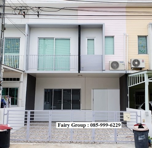 For rental-A cozy Private townhouse with full facilities kitchen,laundry. 21 sq.wa 100 sq.m. space