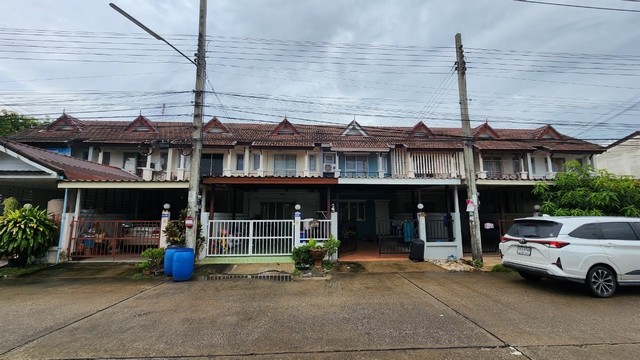  ขาย ทาวน์เฮ้าส์ 2 ชั้น โครงการ บุราพันธ์  เขตหนองจอก กรุงเทพ 