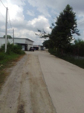 DSL-021.1 ให้เช่า โกดัง ที่ดินให้เช่า บางตะไนต์ ปากเกร็ด ชั้นทั้งหมด 1 ชั้น นนทบุรี    เมืองปากเกร็ด ห้องนอน 1 ห้อง ห้องน้ำ 1 ห้อง 12000 บาทต่อเดือน