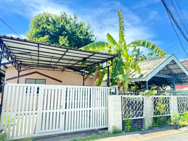 บ้านเดี่ยวชั้นเดียว 3นอน รพ.สินแพทย์ รามอินทรา 600ม.  2 น้ำ  MRT รามอินทรา กม.9 1กม.50 ตร.ว 200 ตร.ม.