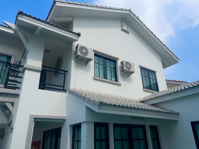 บ้านพูลวิลล่า จอมเทียน ใกล้หาดจอมเทียนเพียง 5 นาที  เช่าบ้าน    บ้านฟ้าริมหาด จอมเทียน 