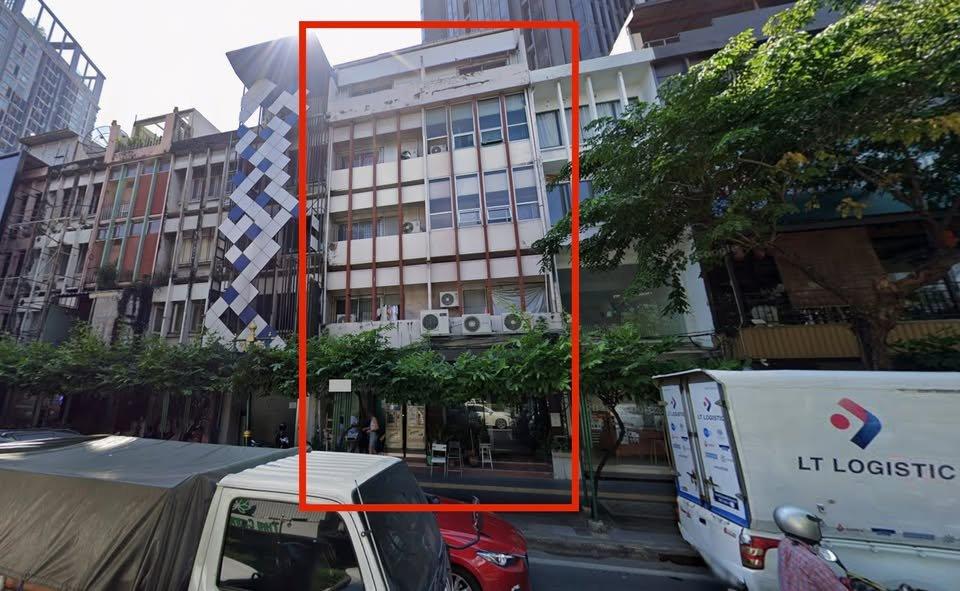 HR 9743 ให้เช่าอาคารพาณิชย์ 5ชั้น 2 คูหา ติดถนนใหญ่ สุขุมวิท ทองหล่อ พร้องพงษ์ ใกล้ BTS ทองหล่อ 200 เมตร
