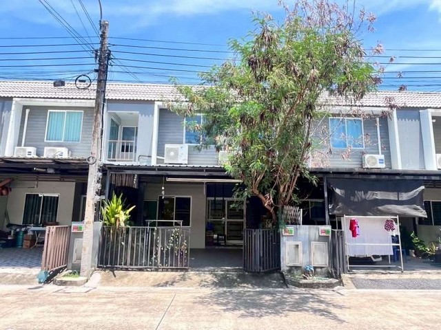  ขายทาวน์เฮ้าส์ 2 ชั้น โครงการ เดอะคัลเลอร์ส พรีเมี่ยม วงแหวน -  รามอินทรา เขตคลองสามวา กรุงเทพฯ