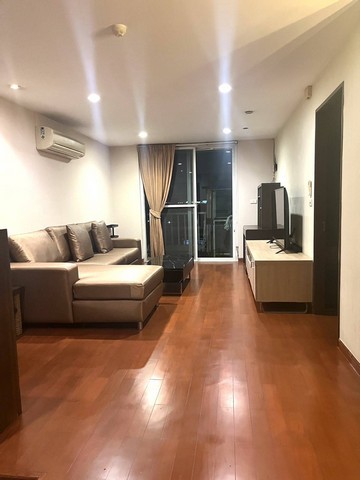 2084 ให้เช่า คอนโด Elite Residence Rama 9 - Srinakarin อีลิท เรซิเดนท์ พระราม 9 - ศรีนครินทร์ ใกล้กับ ถนน ศรีนครินทร์ ชั้นทั้งหมด 7 ชั้น