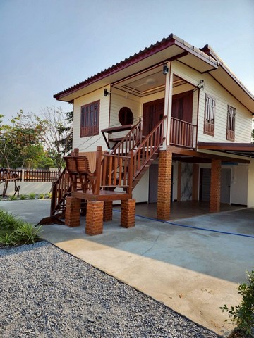 1 ขาย บ้าน บ้านเดี่ยว2ชั้น 4ห้องนอน 200ตรว. สวยใหม่คลาสสิค อ.สามชุก สุพรรณบุรี T.086-301-6161 200 ตร.วา สุพรรณบุรี    ชั้นทั้งหมด 2 ชั้น