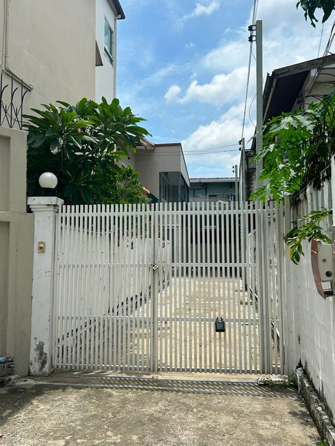 ให้เช่าบ้านเดี่ยว 2 ชั้น 54 ตรว. 4 ห้องนอน ย่านสุทธิสาร ห้วยขวาง ซอยโชคอำนวย ใกล้ MRT สุทธิสาร