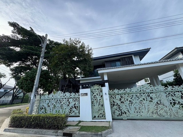 BH4332 ให้เช่าบ้านเดี่ยว 2 ชั้น หมู่บ้านมัณฑนา วงแหวน กัลปพฤกษ์ บ้านหัวมุมสภาพสวย ทำเลดีติดถนนกาญจนาภิเษก ใกล้ The Mall บางแค