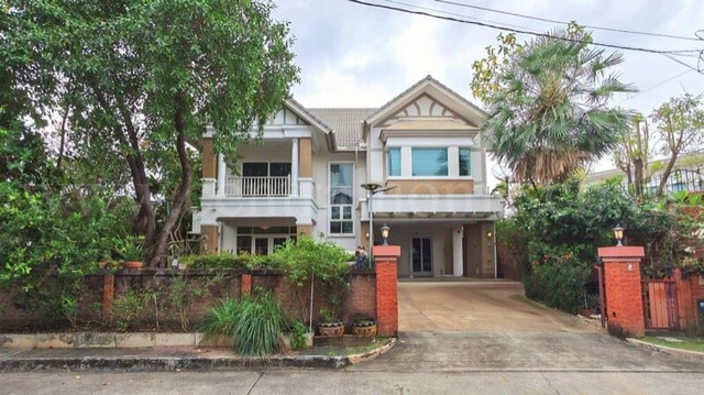 บ้านเดี่ยว ลัดดารมย์ ราชพฤกษ์ - รัตนาธิเบศร์ 2 โครงสร้างดี พร้อมเรือนรับรอง