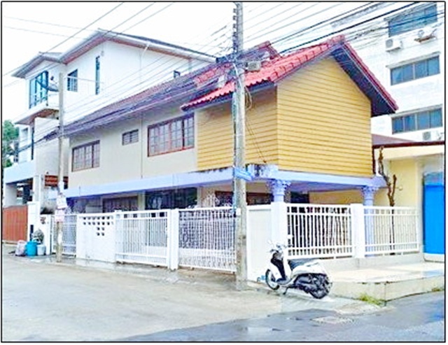 ใกล้MRT รามอินทรา3 รามอินทรา1-5 บางเขน บ้านเดี่ยว 2 ชั้น 3นอน 2น้ำ  850ม. 45 ตร.ว.180 ตร.ม.12,999 B-M.