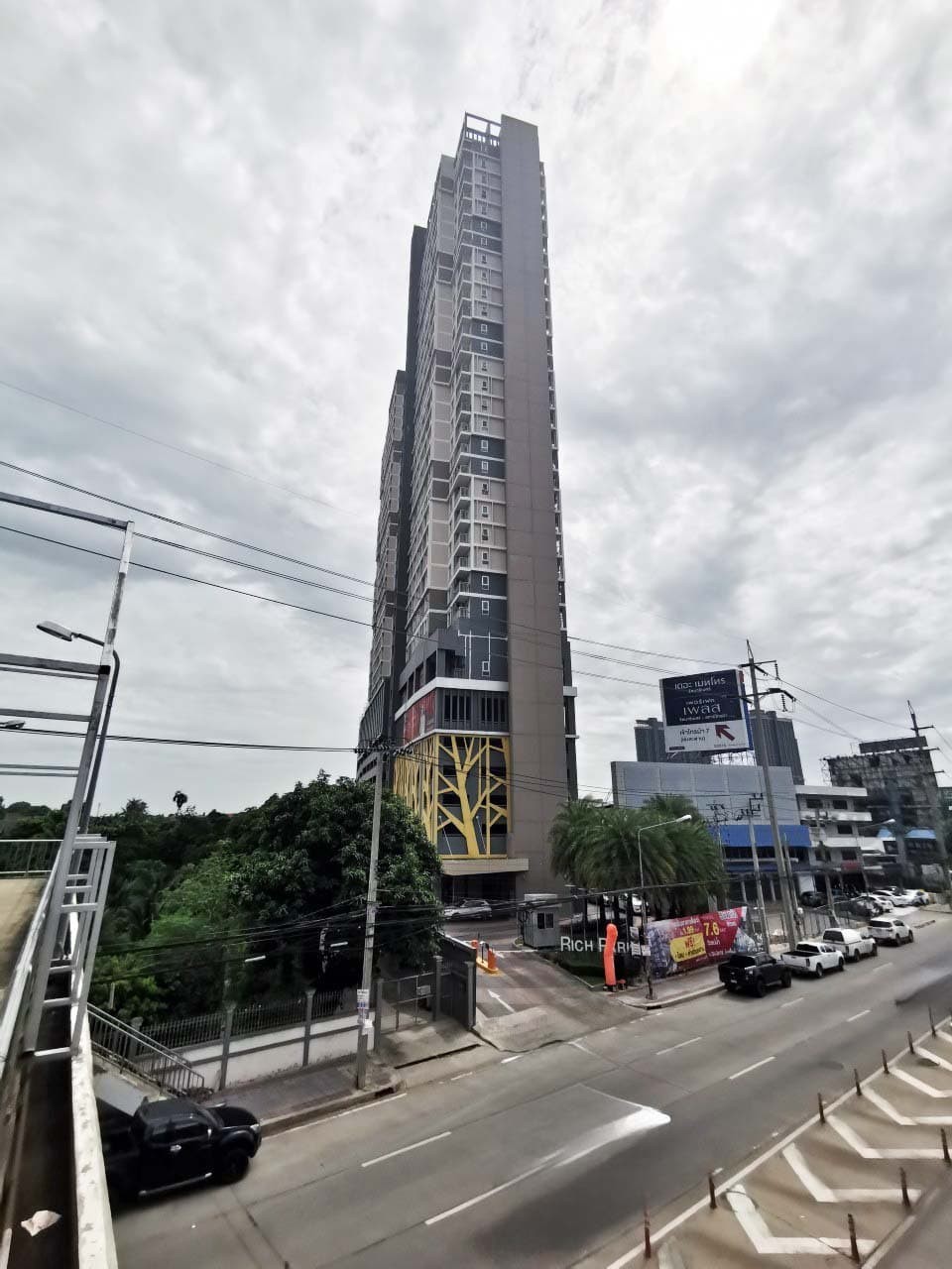 ขาย คอนโด ริชพาร์ค @ เจ้าพระยา อำเภอ เมืองนนทบุรี นนทบุรี