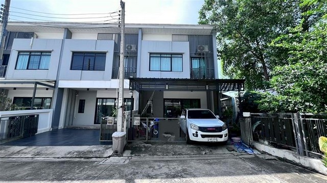  ขายทาวน์เฮ้าส์ 2 ชั้น โครงการ สตอรี่ส์ อ่อนนุช - วงแหวน  เขตประเวศ กรุงเทพฯ 