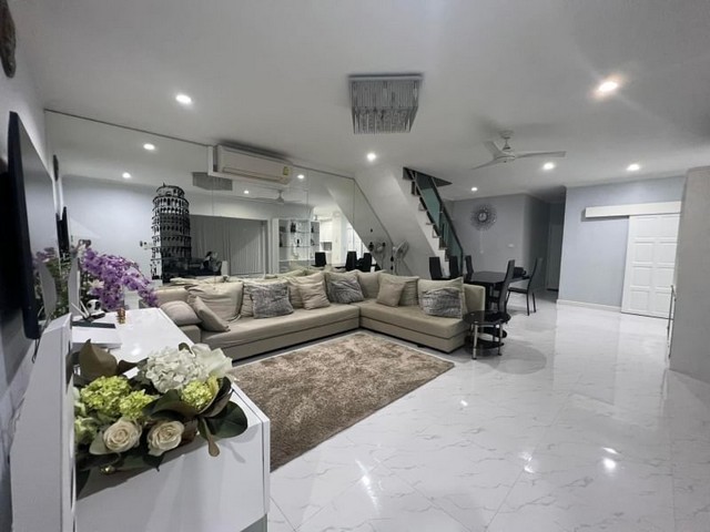 บ้านเดี่ยวมือสองพัทยา หมู่บ้านมาเจสติค เรสซิเดนซ์ พร้อมเฟอร์นิเจอร์ FP-H0276 