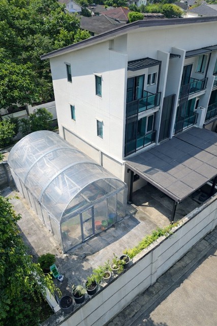 ใกล้ MRT ตลาดบางใหญ่ 900 ม.หลังริม ทาวน์โฮมหรู 3นอน เซ็นทรัล เวสเกต 900 ม. 3น้ำ รัตนาธิเบศร์   29 ตร.ว. 350 ตร.ม.