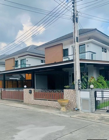 ให้เช่าบ้านบ้านบึงชลบุรี ให้เช่าหมู่บ้านธนาสิริ บ้านบึง มี 3 ห้องนอน 3 ห้องน้ำ 1 ห้องครัว  บ้าน 2 ชั้น จอดรถได้ 2 คัน 