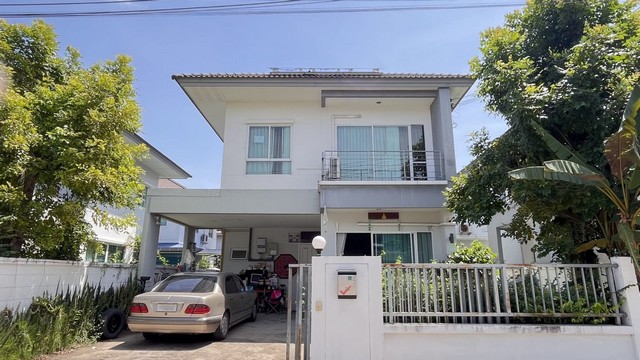  ขายบ้านเดี่ยว 2 ชั้น โครงการ เสนา วิลล์ บรมราชชนนี  สามพราน นครปฐม ห่างจาก Central ศาลายา เพียง 1.1 กม.