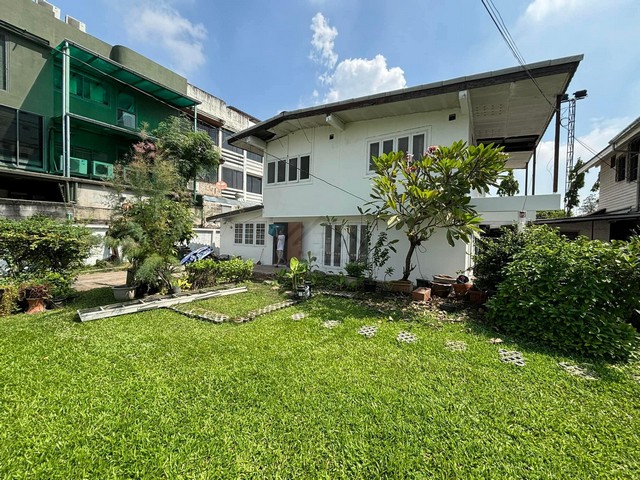 ให้เช่าบ้านเดี่ยว 150 ตรว. เอกมัย 28 สุขุมวิท 63 เหมาะทำธุรกิจ Home Office, Clinic, Wellness, Spa, ร้านกาแฟ, Workshop, โยคะในสวน, air bnb