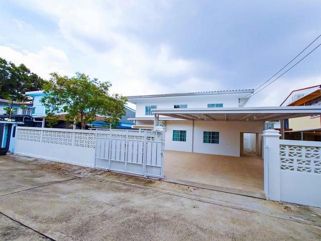 ให้เช่าบ้านเดี่ยว 2 ชั้น 85 ตร.ว. ซอยศรีบูรพา 6 ใกล้สวนนวมินทร์ภิรมย์ (จดทะเบียนบริษัทได้)