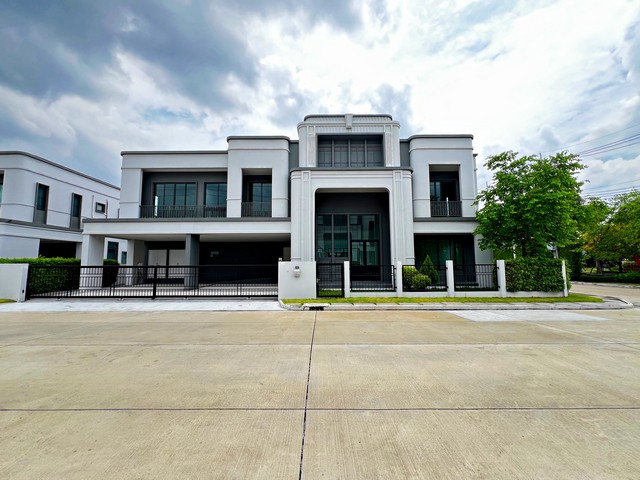 ขายบ้านหรุ โครงการ Setthasiri วงแหวน - จตุโชติ  บ้านหลังมุม ตรงข้ามสวนโครงการ