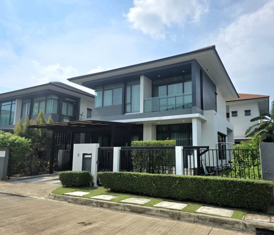 ขาย #บ้านเดี่ยว  หมู่บ้านเศรษฐสิริ กรุงเทพกรีฑา #ใกล้รรนานาชาติไบรท์ตัน 095-164-2956 AC