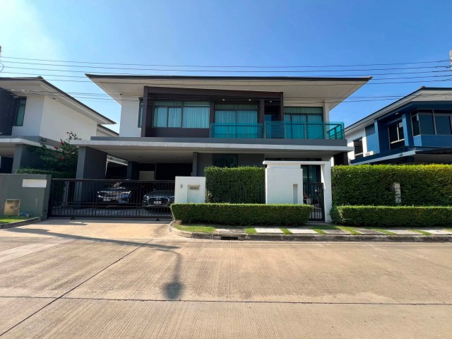 ให้เช่า #บ้านเดี่ยว  หมู่บ้านเศรษฐสิริ กรุงเทพกรีฑา #ใกล้รรนานาชาติไบรท์ตัน 095-1642956  AC