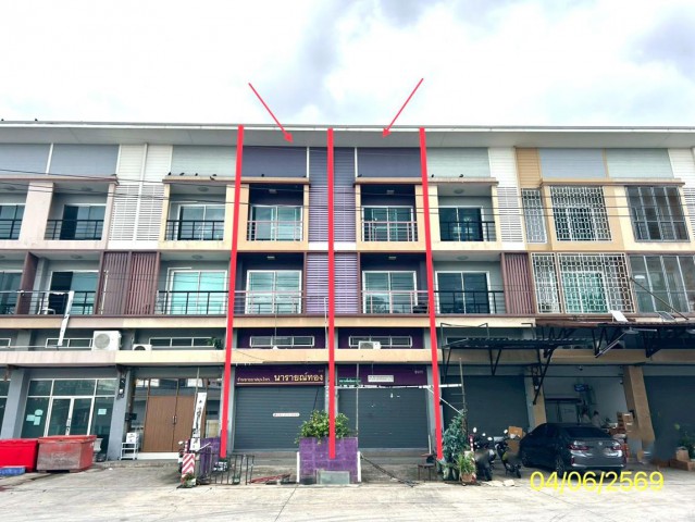 ขายอาคารพาณิชย์ปทุมธานี 3 ชั้น มีชั้นลอย 2 คูหา โครงการ กุลรดา ตลาดไท อำเภอคลองหลวง