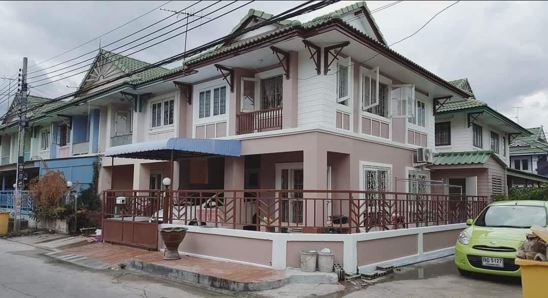 ขายบ้าน 2 ชั้น  หมู่บ้านพฤกษา10 23.9 ตารางวา ไทรน้อย นนทบุรี