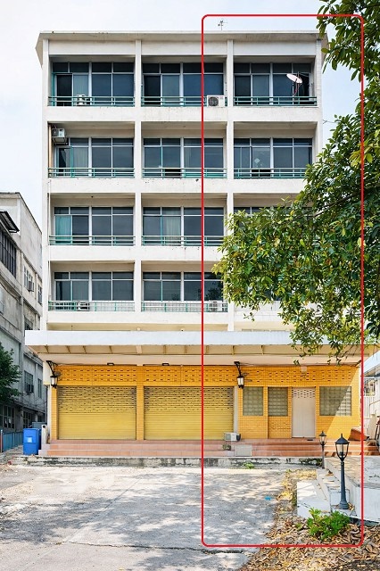 อิมพีเรียลเวิลด์ สำโรง 300 ม.BTSสำโรง 330ม. BTSปู่เจ้า 640ม. อาคารพาณิชย์ 7 นอน 5 น้ำ 5 ชั้น ตึกหัวมุม 4แอร์ 18 ตร.วา. 365 ตร.ม. 