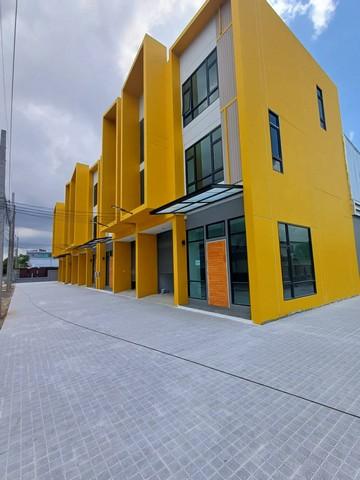 รหัสC7090 ให้เช่าโกดังสร้างใหม่ พร้อมออฟฟิศ 3ชั้น หลังมุม ย่านบางใหญ่ ซอยกัตนา นนทบุรี 