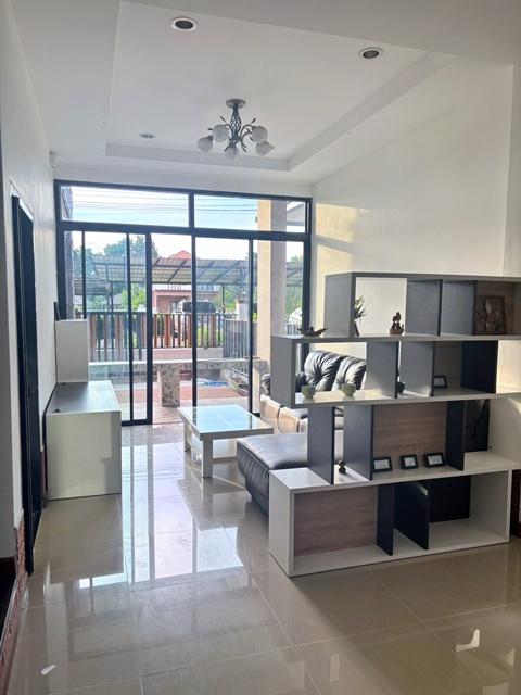 พร้อมเฟอร์  21ตร.วา.ให้เช่าทาวน์โฮม 2 ชั้น 170ตร.ม. ม.ขอนแก่น หนองคาย 1.42กม. เชลล์ Caltexหนองคาย1.8กม. 3น้ำ 4นอน วัดจอมแจ้งศรีจันทร์ 1 กม.