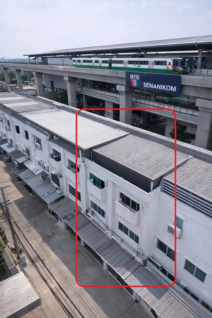 ลาดยาว จตุจักร 400 ตร.ม.  32 ตร.ว.BTS รัชโยธิน  ซ.พหลโยธิน 31-39  ให้เช่าอาคารพาณิชย์ 4 ชั้น 2 คูหา ใกล้ BTSเสนานิคม 310 ม.