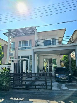 ขายด่วน บ้านเดี่ยว หมู่บ้านThe Gallery House Pattern ซอยลาดพร้าว 1 แยก 31 ใกล้UnionMall  ใกล้เซ็นทรัลลาดพร้าว โทร 095-164-2956 