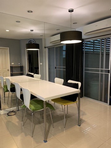 ให้เช่าทาวโฮม3ชั้นใกล้ถนนนวลจันทร์และใกล้โรงเรียนเลิศหล้า โครงการทาวพลัส เกษตร-นวมินทร์  ถนนเกษตร นวมินทร์ หลังบุญถาวรเพียง 300 เมตร 