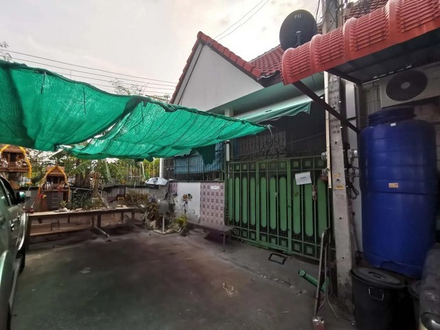 ขาย ทาวน์เฮ้าส์ บ้านเจริญสุข บางละมุง  ถนน สุขุมวิท ชลบุรี