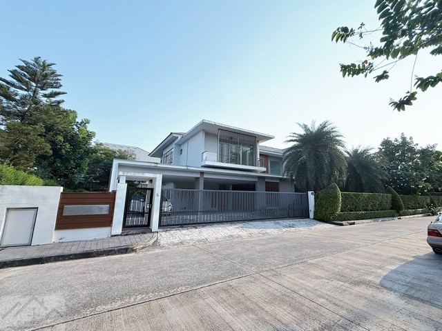 ขายบ้านเดี่ยว 214.4 ตรว 5 ห้องนอน โครงการ Perfect Masterpiece 3 สุขุมวิท77 (Private Zone) ใกล้สนามบินสุวรรณภูมิ