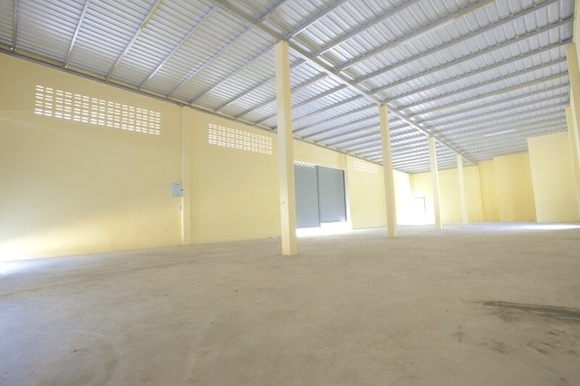 BST1066 ให้เช่าโกดัง คลังสินค้า ออฟฟิศ กาญจนาภิเษก ตลิ่งชัน ทวีวัฒนา กรุงเทพ พื้นที่ 450-1000 ตร.ม. เข้าออกสะดวก รถใหญ่ได้