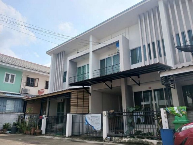  ขายทาวน์เฮ้าส์ 2 ชั้น โครงการ อู่ทอง เพลส 6 อำเภอลำลูกกา ปทุมธานี