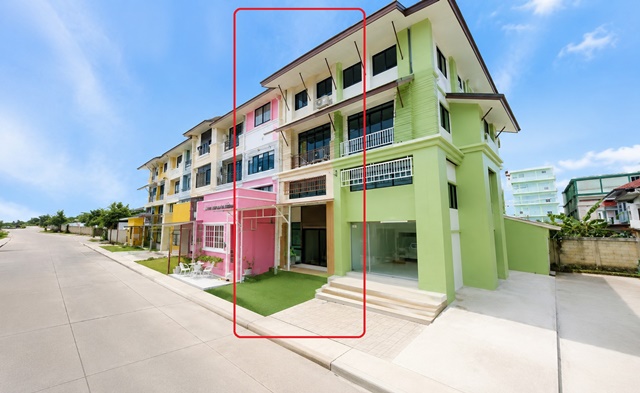 อาคารพาณิชย์เช่า  กิ่งแก้ว8-16  ราชาเทวะสนามบินสุวรรณภูมิ1 กม.เมกา บางนา 3 กม. 3นอน 3น้ำ 19 ตารางวา 266ตารางเมตร  ตลาดกิ่งแก้ว