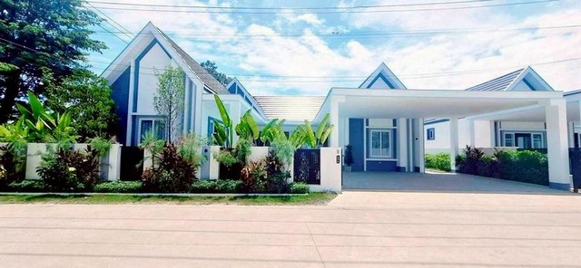 ขายบ้านสวย ทำเลดี ใกล้อ่างเก็บน้ำมาบประชัน โป่ง บางละมุง ชลบุรี FP-C02095 