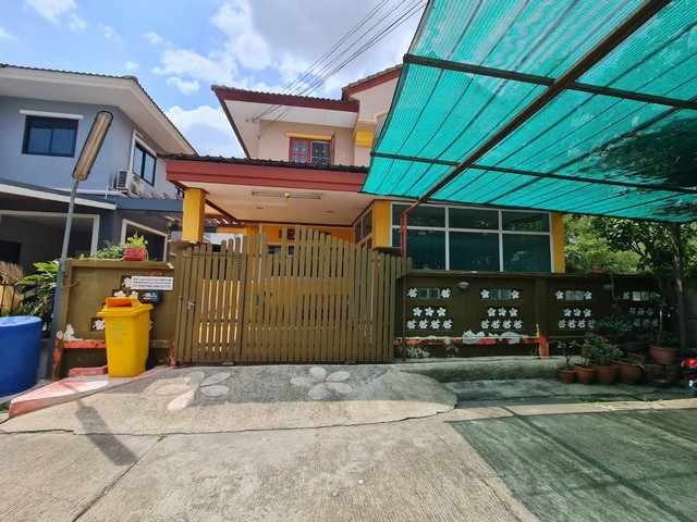 ขายบ้านแฝด  หมู่บ้านบุรีรมย์ พระราม 2-เอกชัย ซอยโรงเรียนฐานเทคโนโลยี สมุทรสาคร