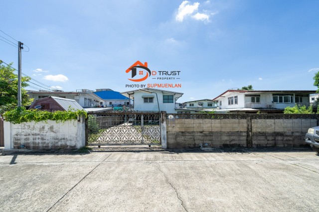 หัวประกาศ ขาย บ้านเดี่ยว 2 ชั้น เนื้อที่ใหญ่ 132 ตร.ว. นวมินทร์ 119 ตรงข้ามตลาดปัฐวิกรณ์