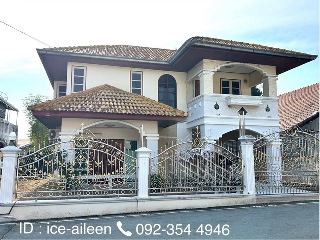 ขายด่วน  บ้านเดี่ยว 2 ชั้น 72 ตร.ว. บนถนนสุขุมวิท อำเภอสัตหีบ จังหวัดชลบุรี วิวภูเขา บรรยากาศดี เงียบสงบ 